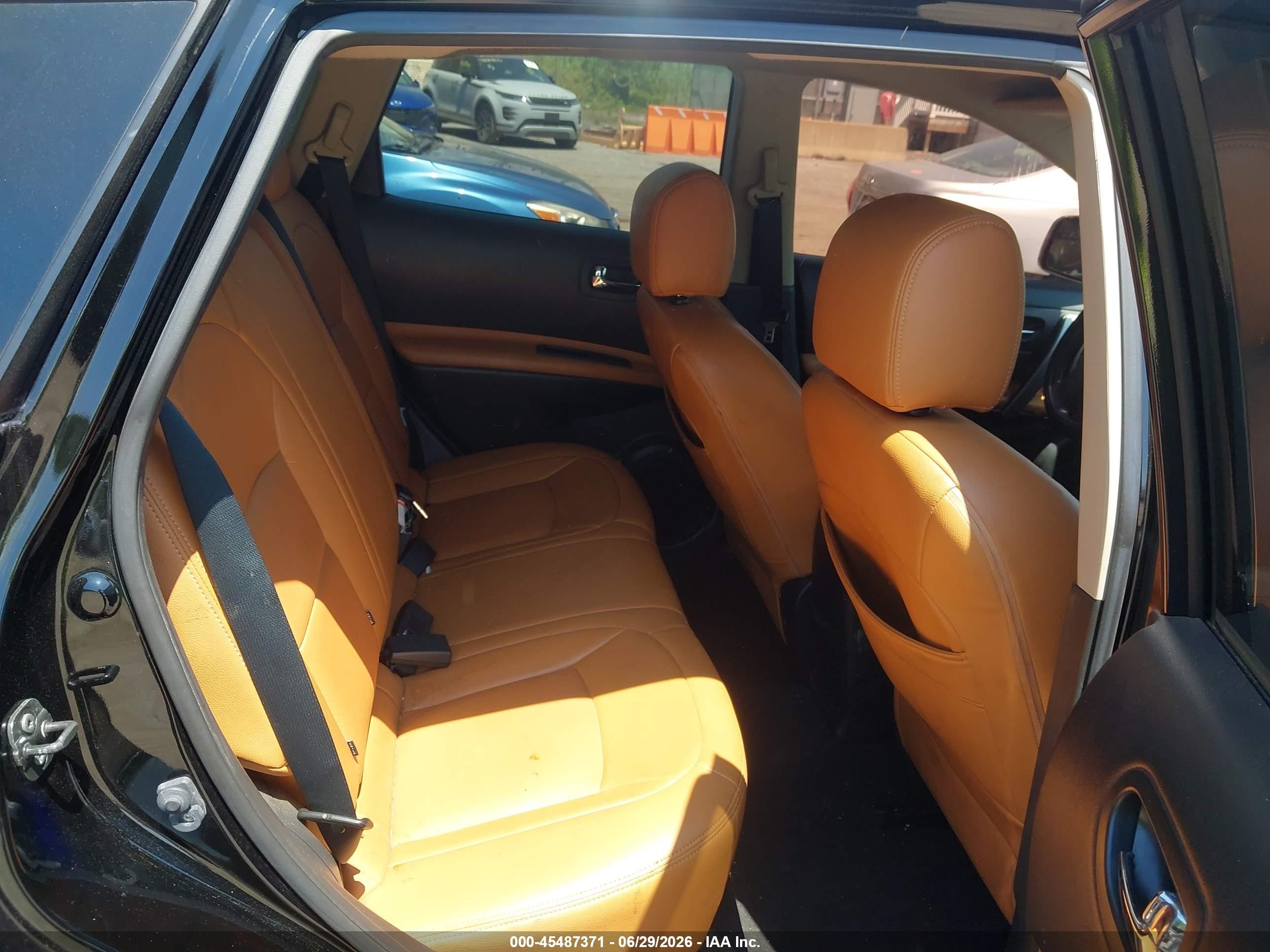 2015 Nissan Rogue Select S Черный vin: JN8AS5MV4FW766986