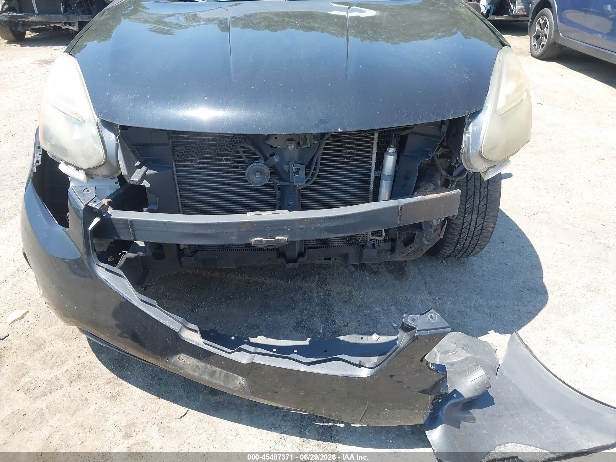 2015 Nissan Rogue Select S Черный vin: JN8AS5MV4FW766986