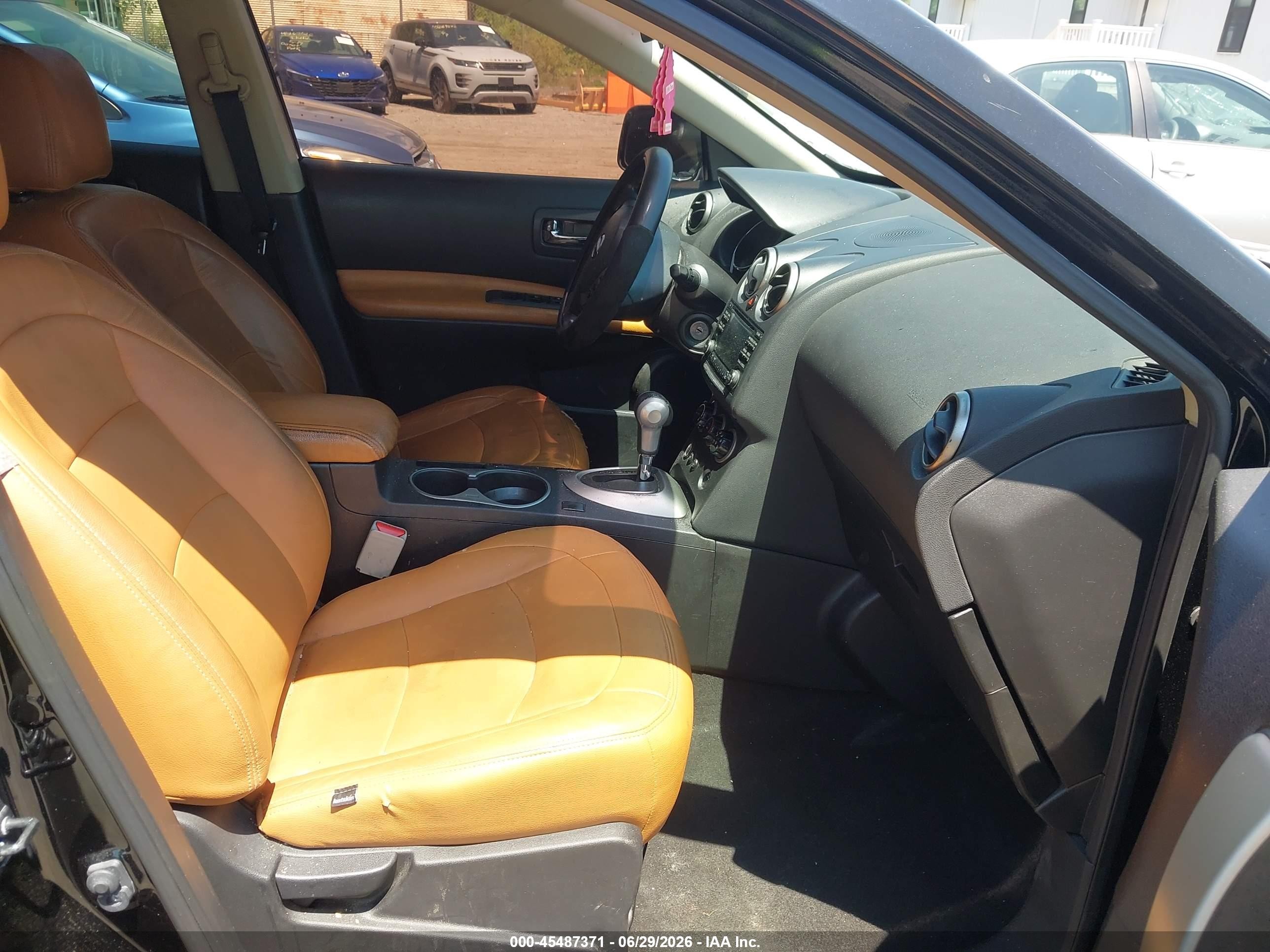 2015 Nissan Rogue Select S Черный vin: JN8AS5MV4FW766986