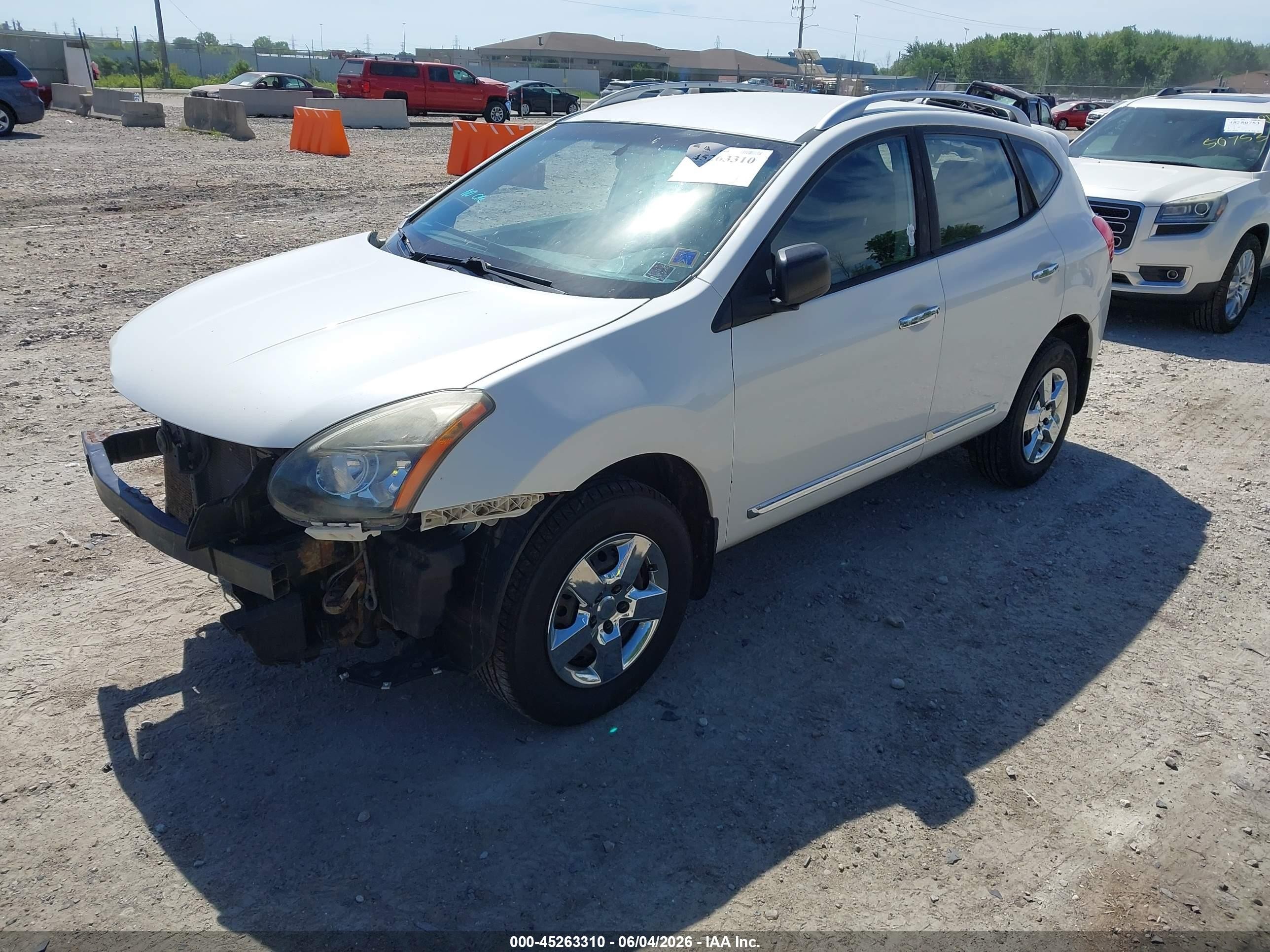2015 Nissan Rogue Select S Белый vin: JN8AS5MV4FW767832