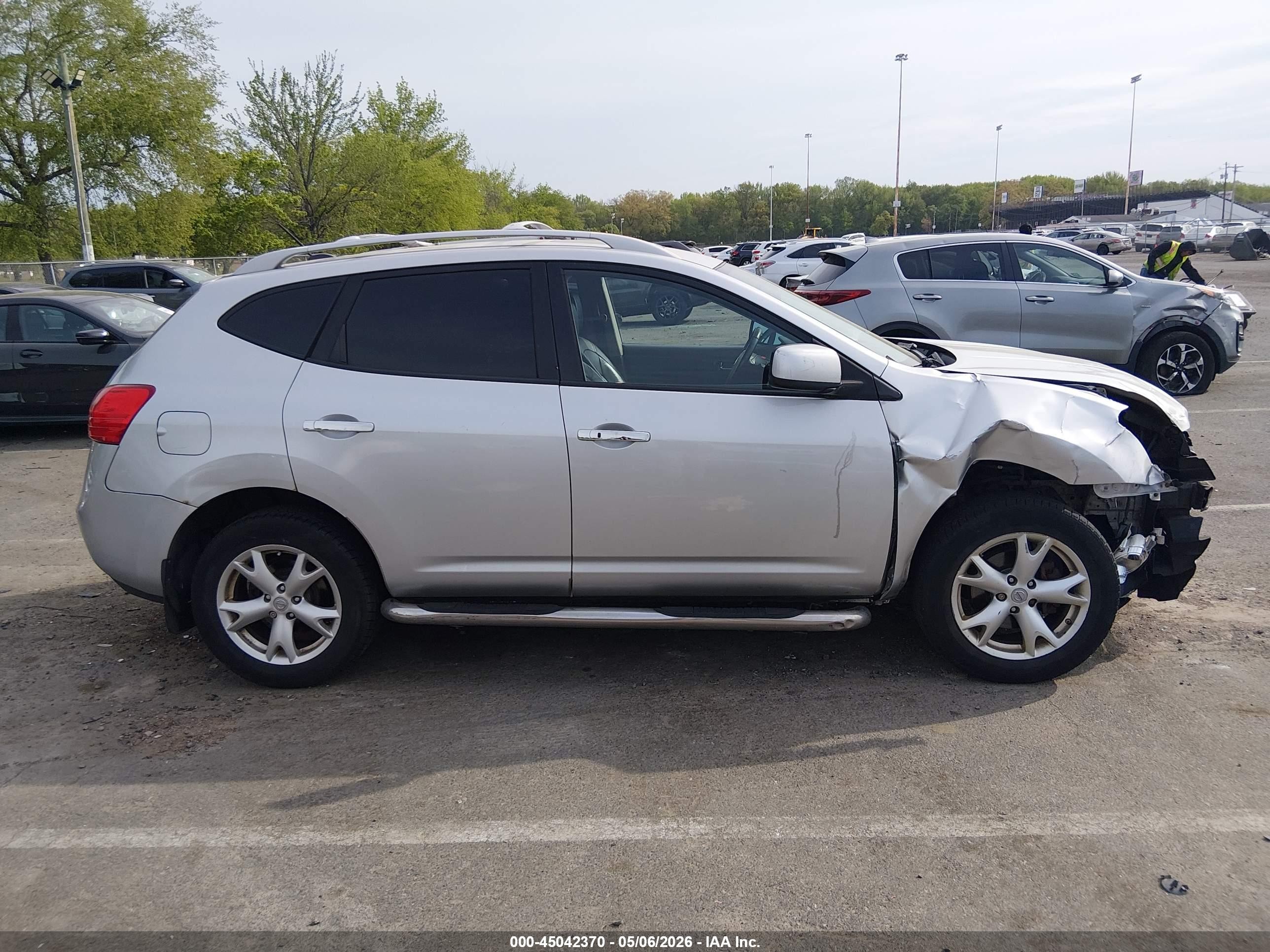 2010 Nissan Rogue Sl Серебряный vin: JN8AS5MV5AW102088