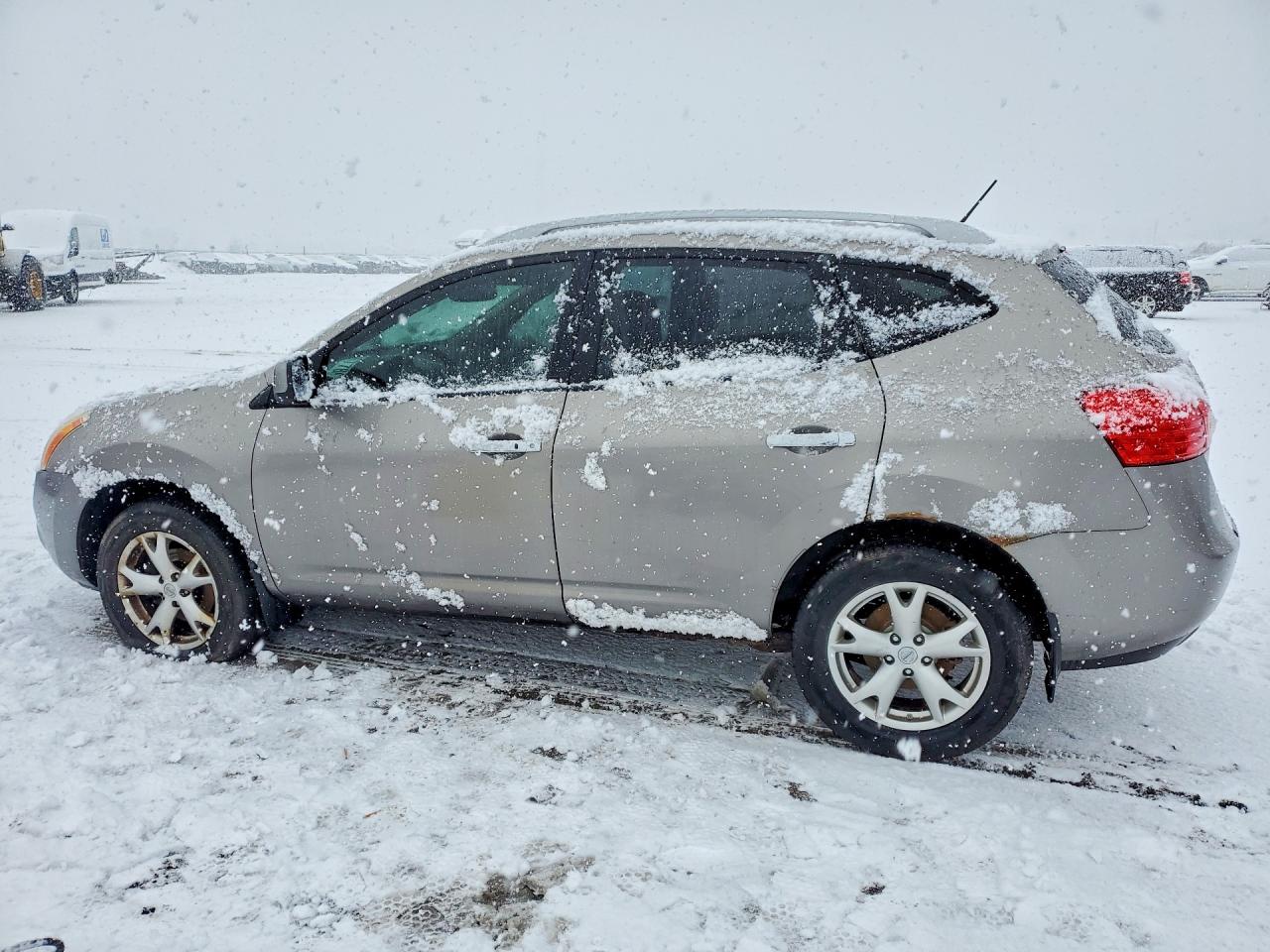 2010 Nissan Rogue S Gray vin: JN8AS5MV5AW132143