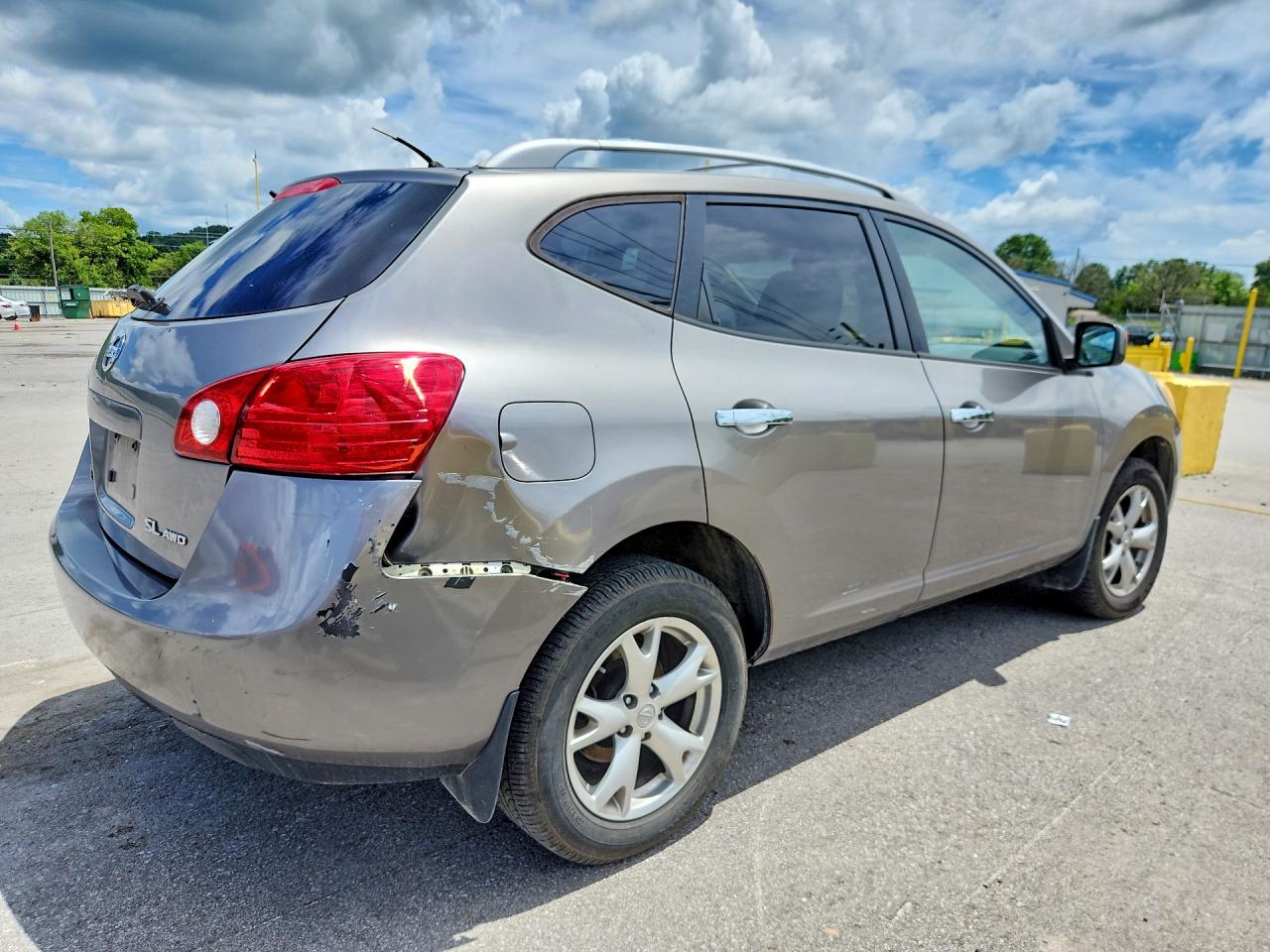 2010 Nissan Rogue Silver vin: JN8AS5MV5AW132448