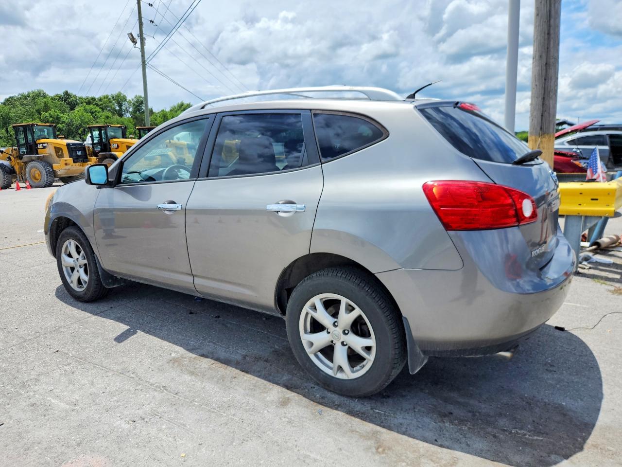 2010 Nissan Rogue Silver vin: JN8AS5MV5AW132448
