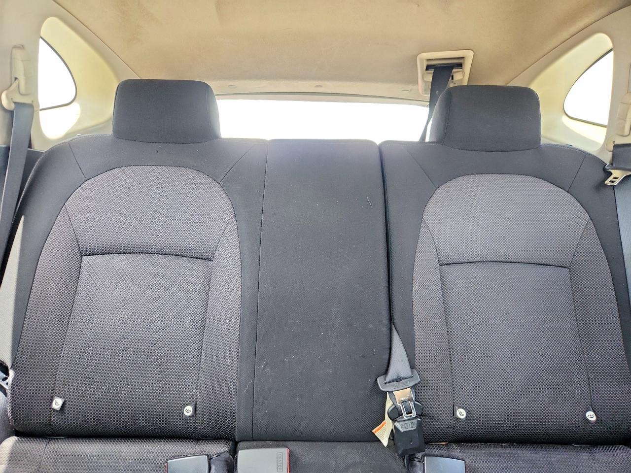 2010 Nissan Rogue Silver vin: JN8AS5MV5AW132448