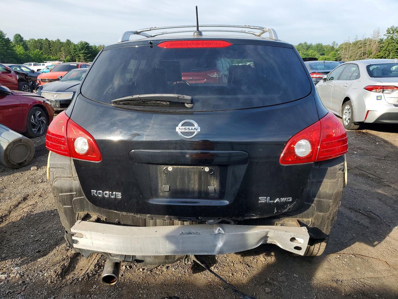 2010 Niss Rogue Black vin: JN8AS5MV5AW607015
