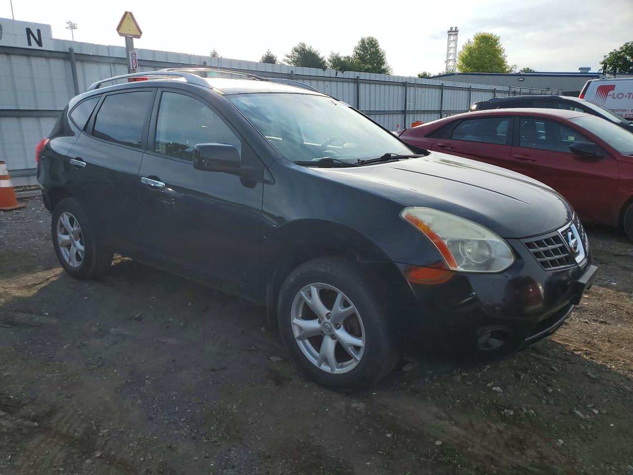 2010 Niss Rogue Black vin: JN8AS5MV5AW607015