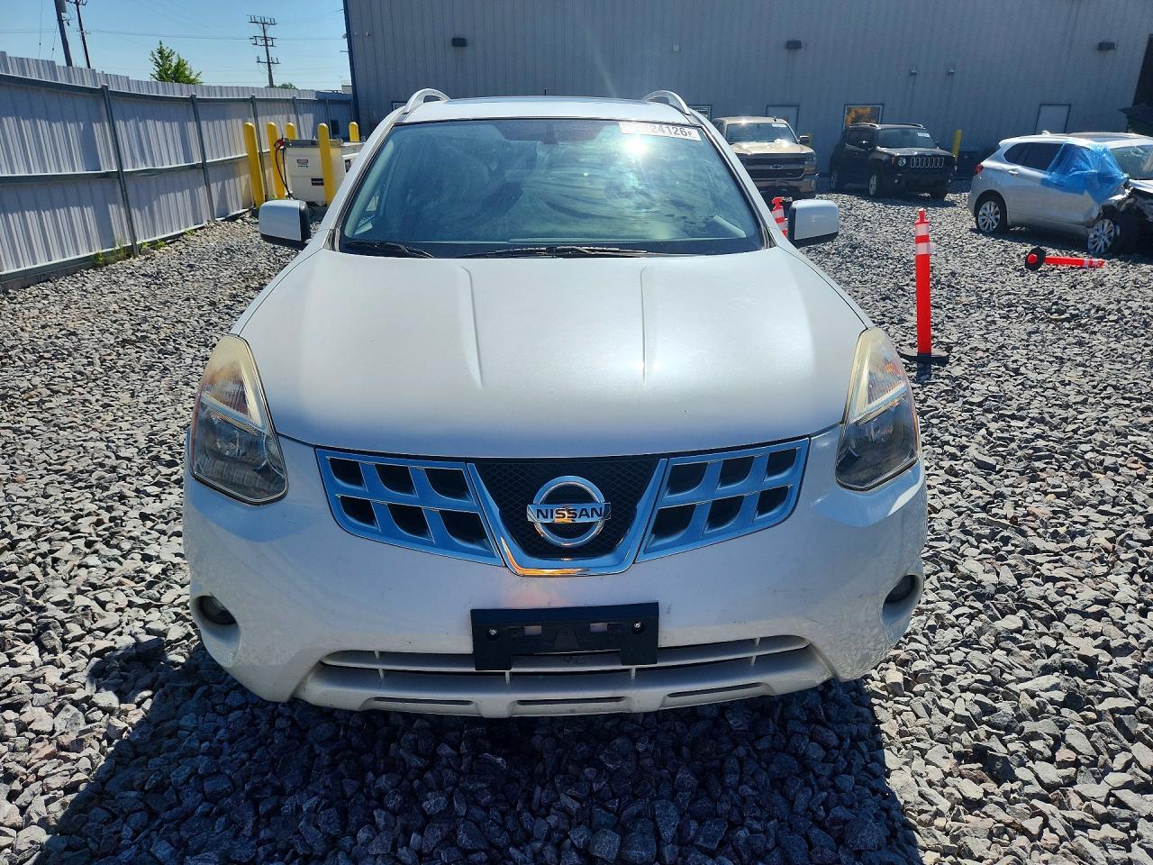 2011 Nissan Rogue S White vin: JN8AS5MV5BW271609