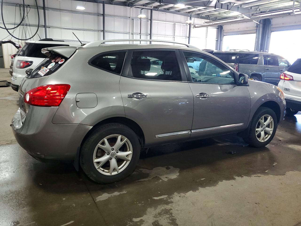 2011 Nissan Rogue S Серый vin: JN8AS5MV5BW275322