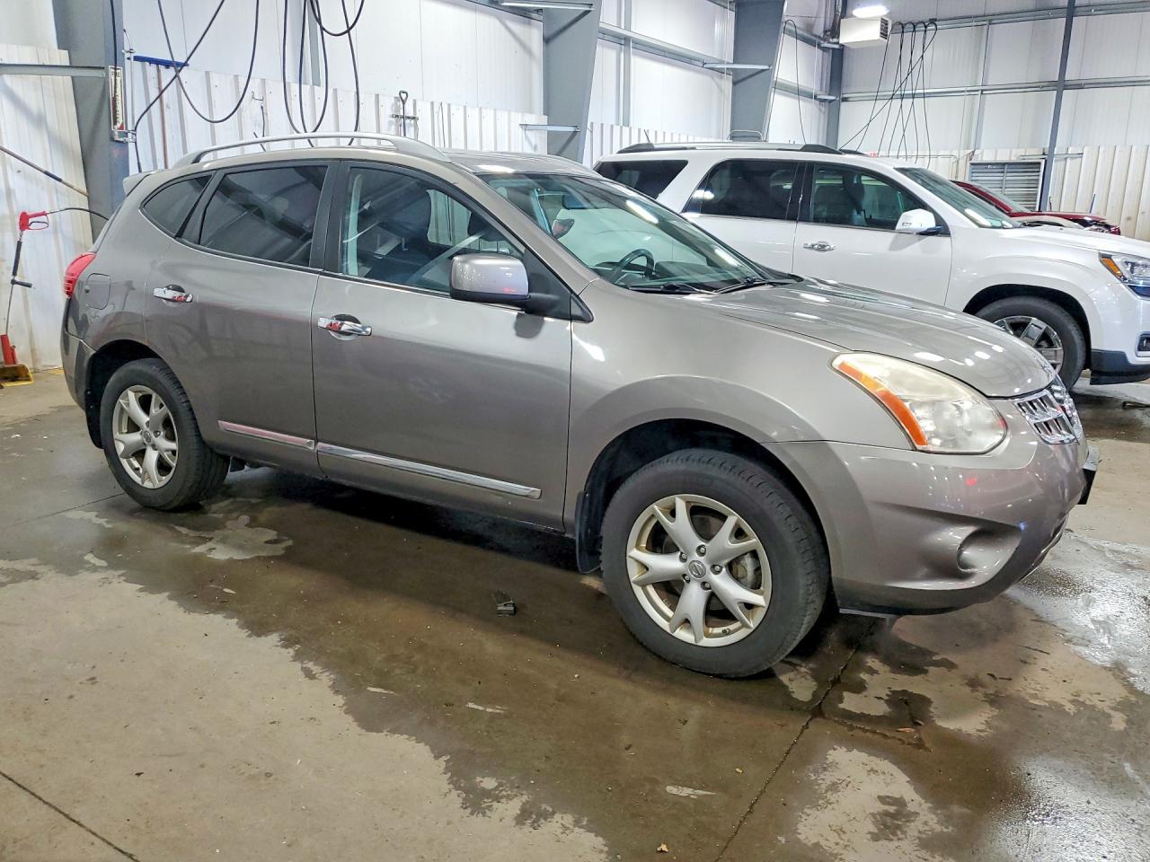 2011 Nissan Rogue S Серый vin: JN8AS5MV5BW275322