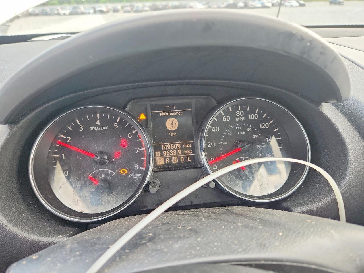 2011 Nissan Rogue S/sv/krom White vin: JN8AS5MV5BW300820