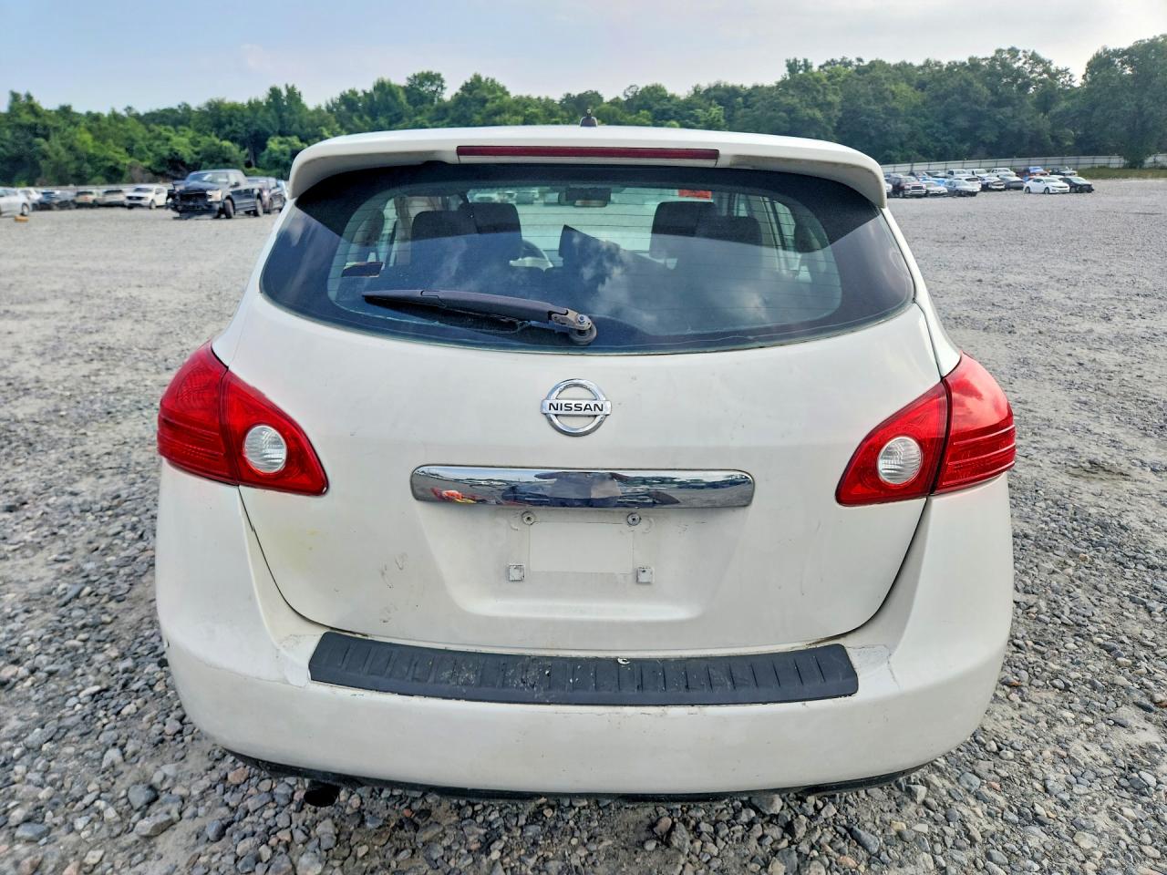 2011 Nissan Rogue S/sv/krom White vin: JN8AS5MV5BW300820
