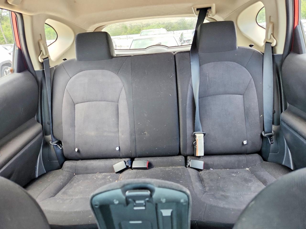 2011 Nissan Rogue S Red vin: JN8AS5MV5BW313888
