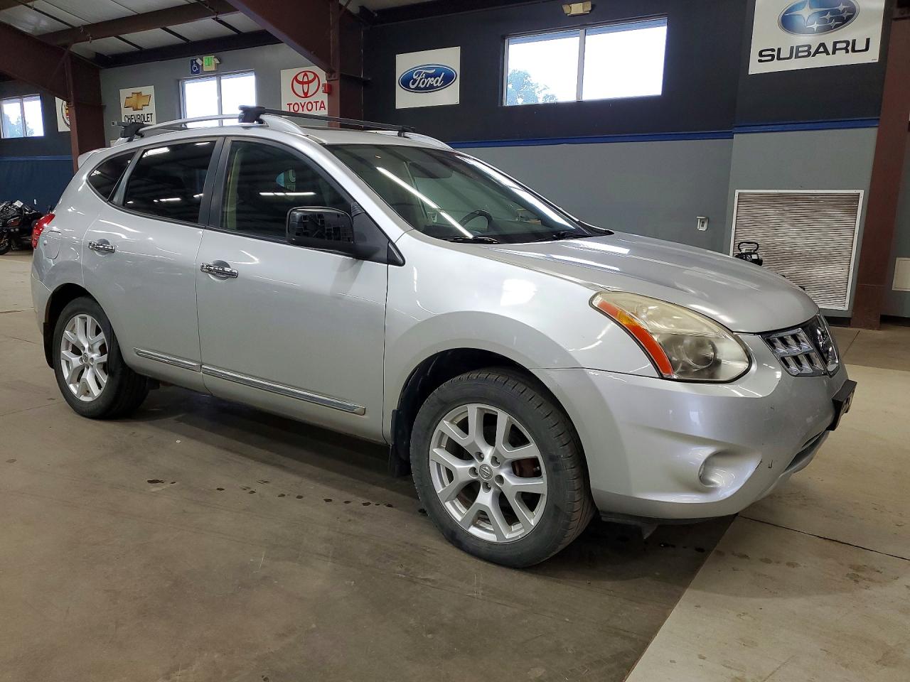 2011 Nissan Rogue S Серебряный vin: JN8AS5MV5BW663523