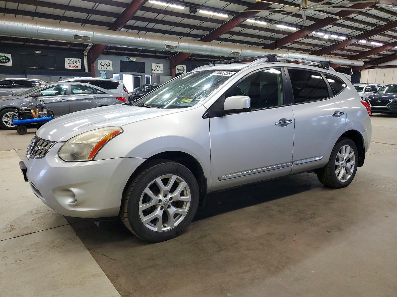 2011 Nissan Rogue S Silver vin: JN8AS5MV5BW663523