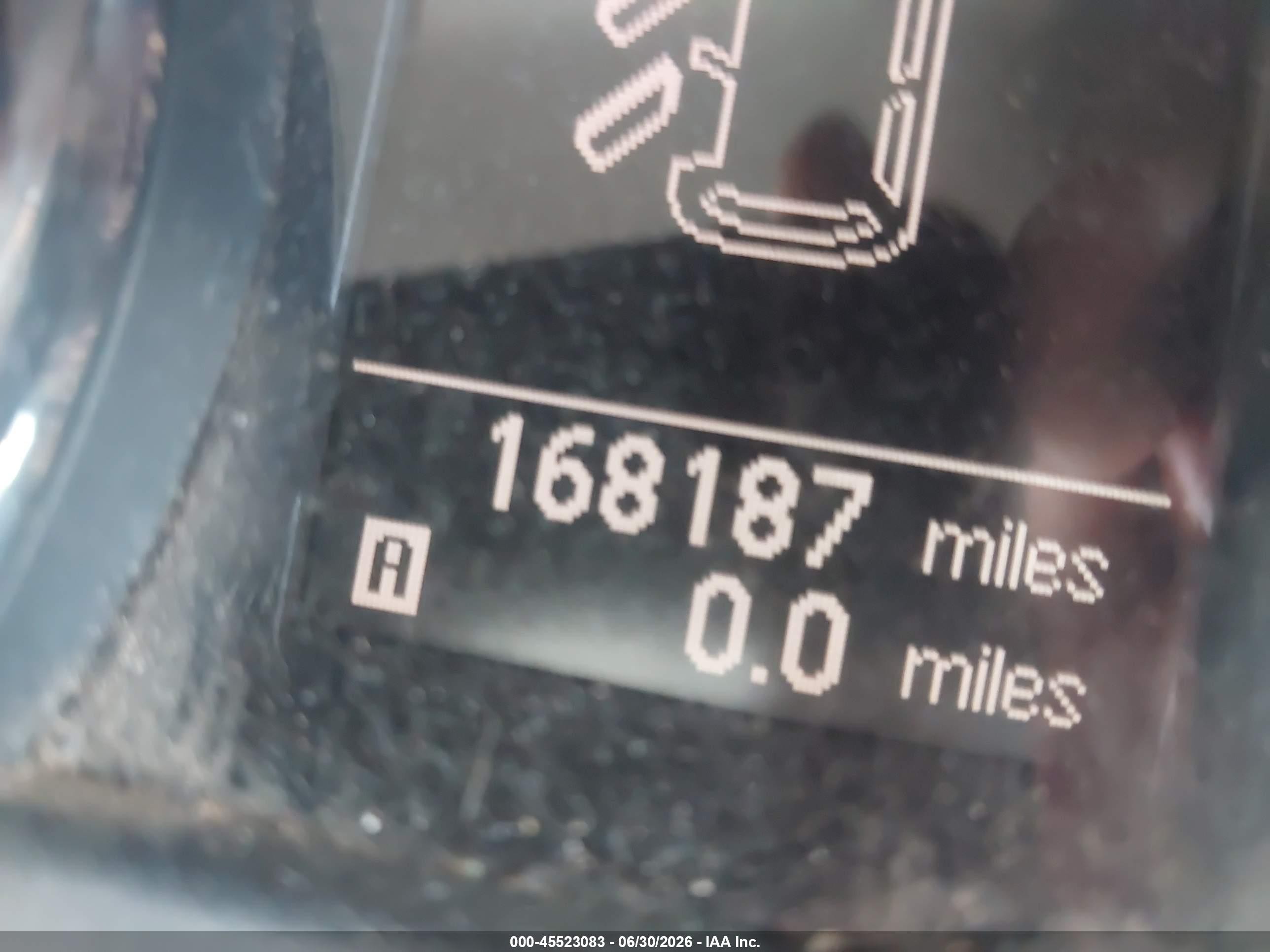 2011 Nissan Rogue S Silver vin: JN8AS5MV5BW682010