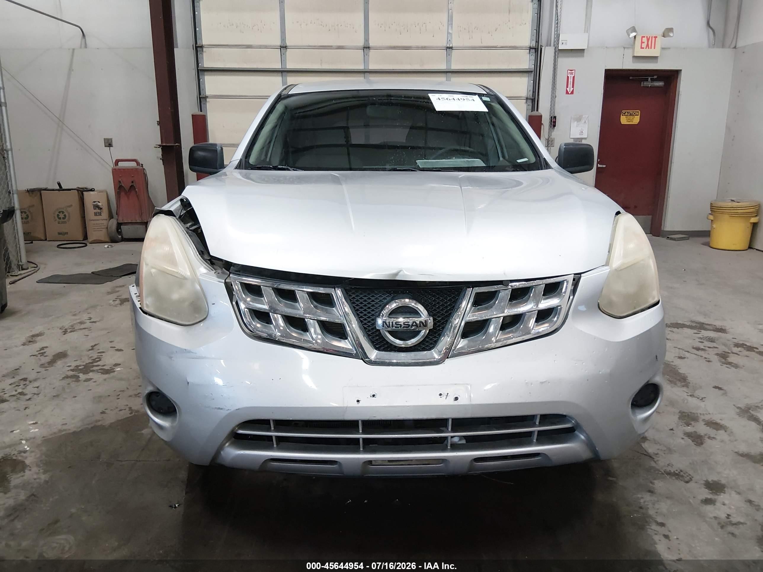 2011 Nissan Rogue S Silver vin: JN8AS5MV5BW688003