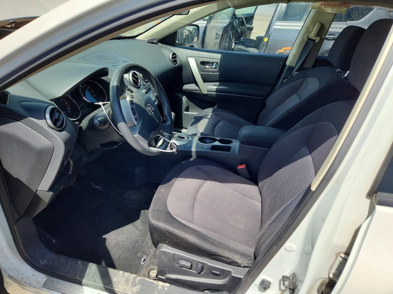 2012 Nissan Rogue S White vin: JN8AS5MV5CW369024