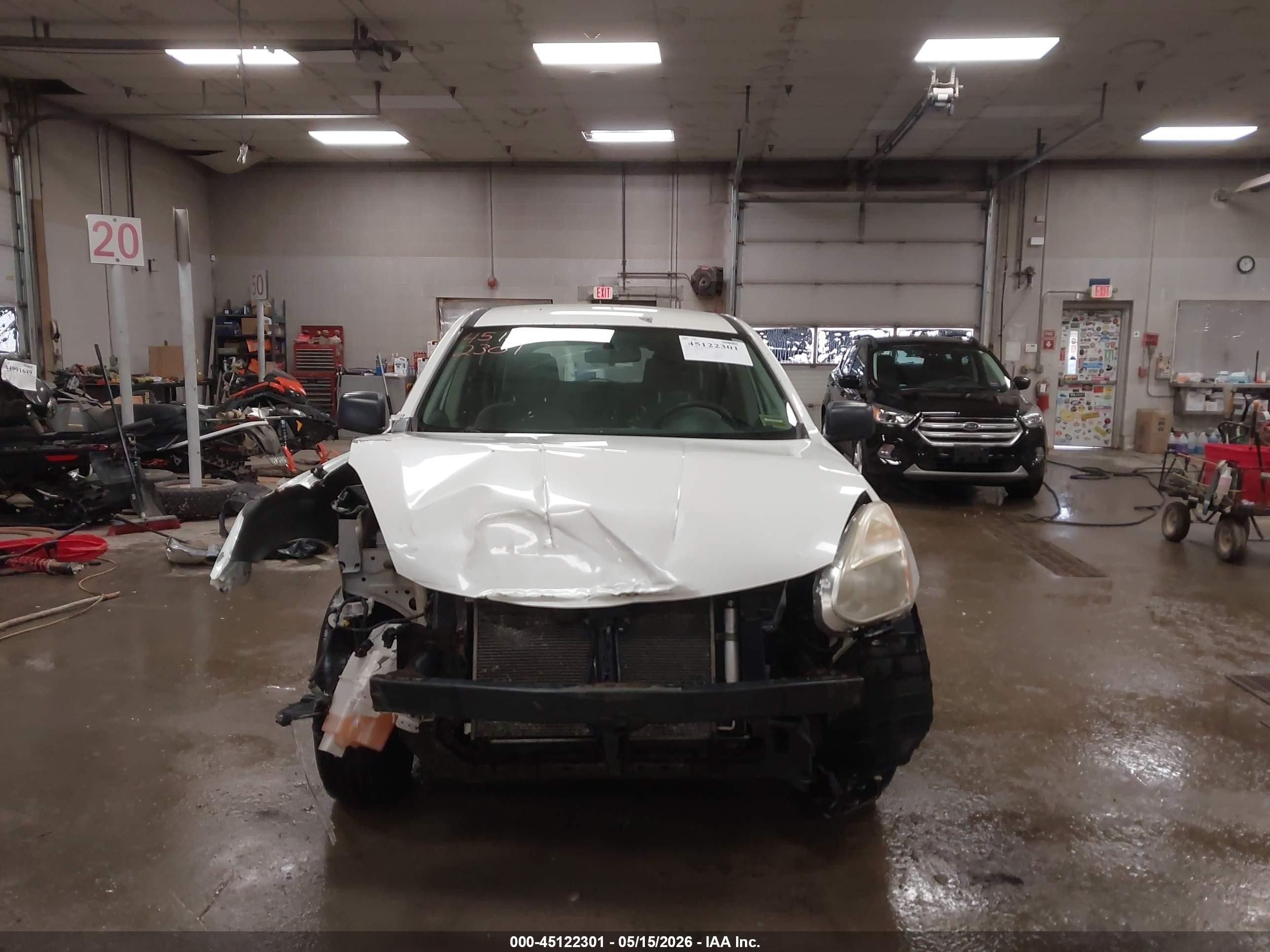 2012 Nissan Rogue S White vin: JN8AS5MV5CW384087