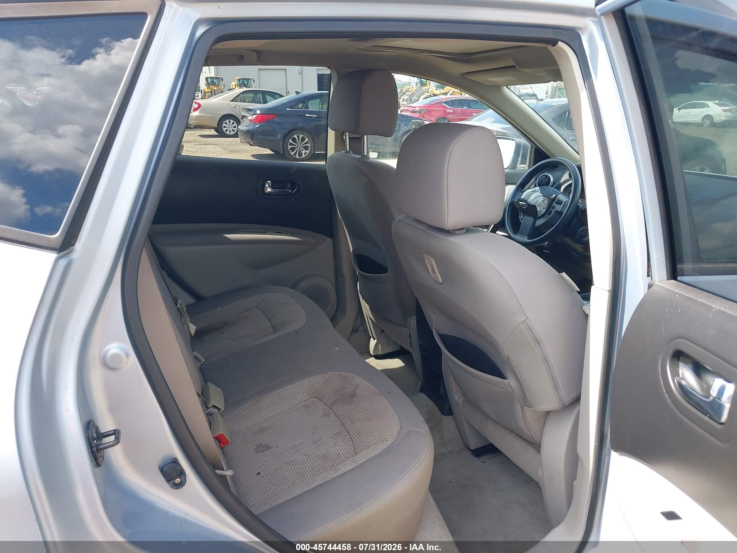 2012 Nissan Rogue Sv Silver vin: JN8AS5MV5CW417847