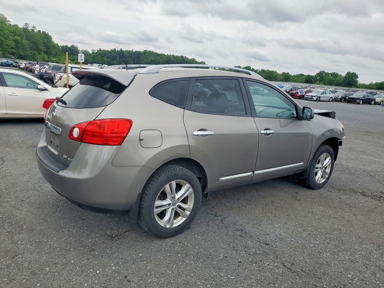 2012 Nissan Rogue Beige vin: JN8AS5MV5CW707795