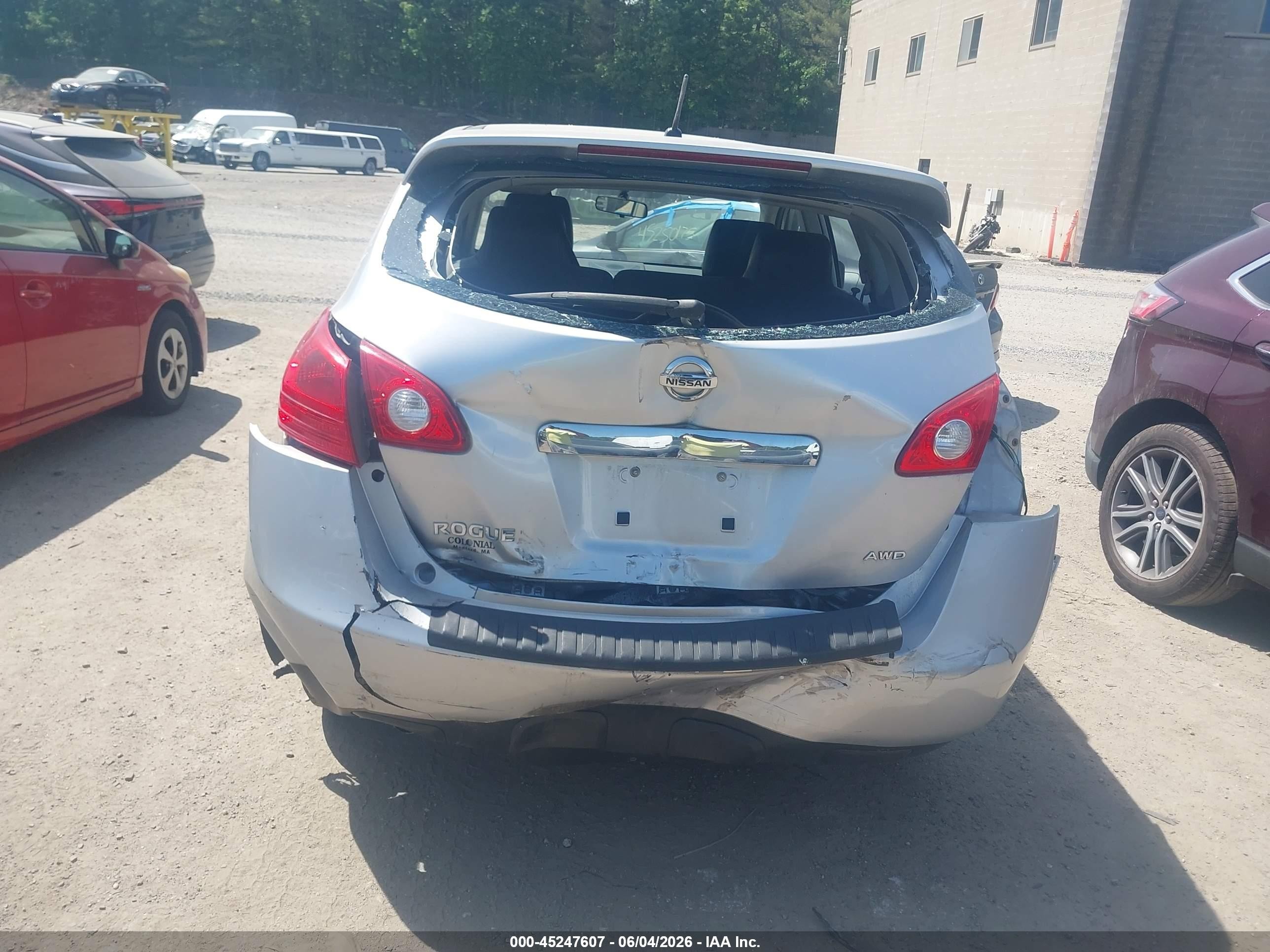 2012 Nissan Rogue S Silver vin: JN8AS5MV5CW709952