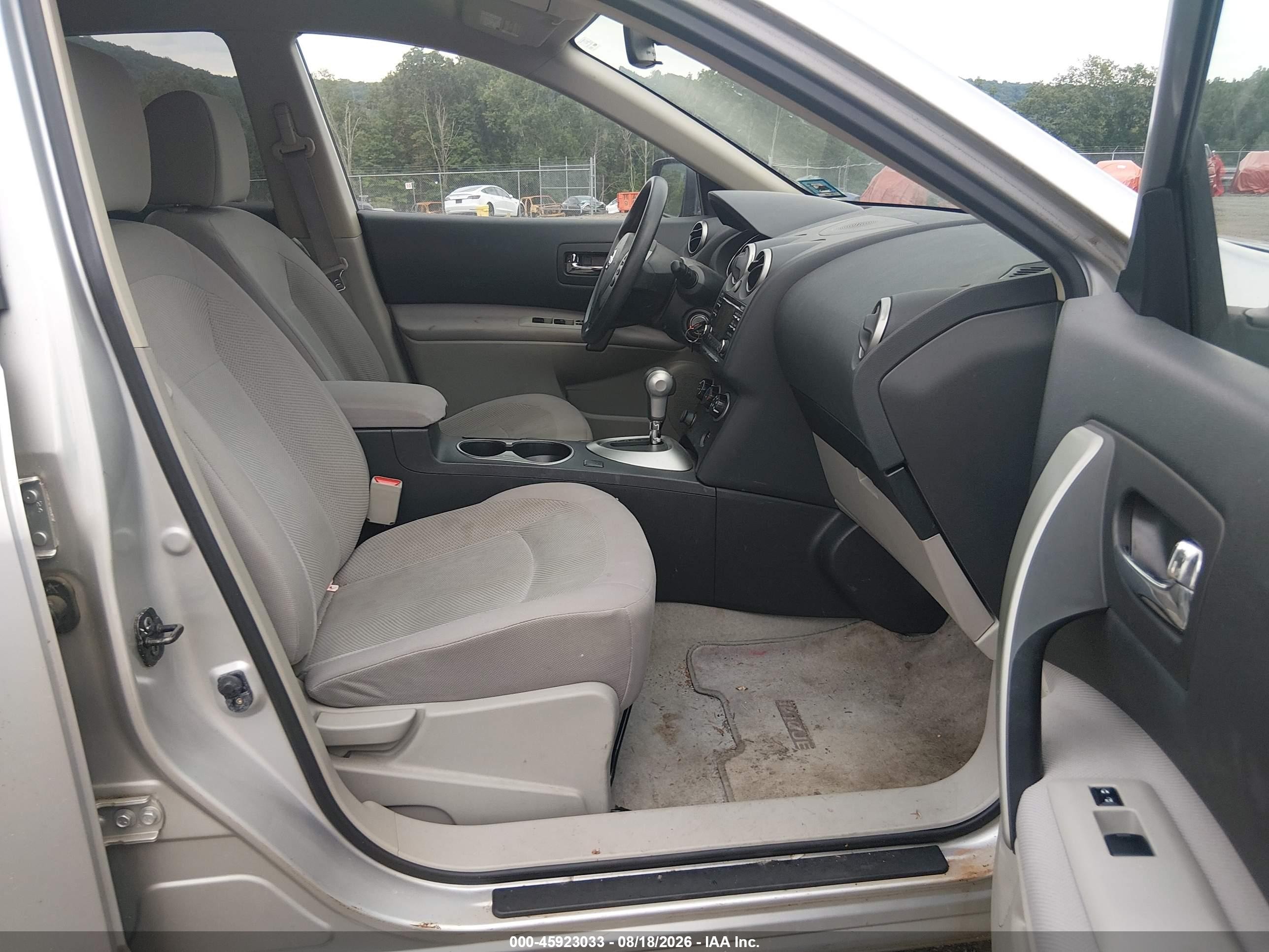 2012 Nissan Rogue S Silver vin: JN8AS5MV5CW715542