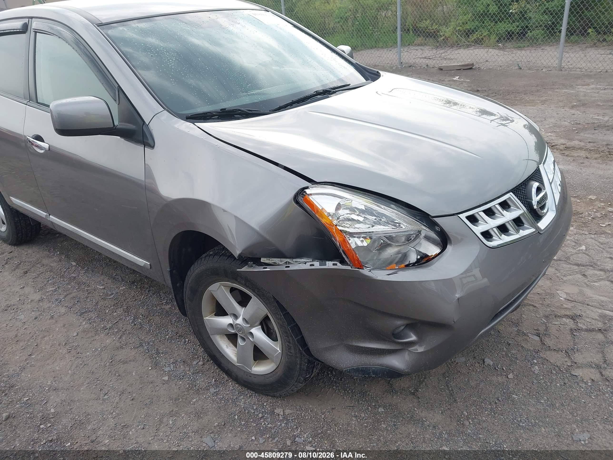 2013 Nissan Rogue S Silver vin: JN8AS5MV5DW110910