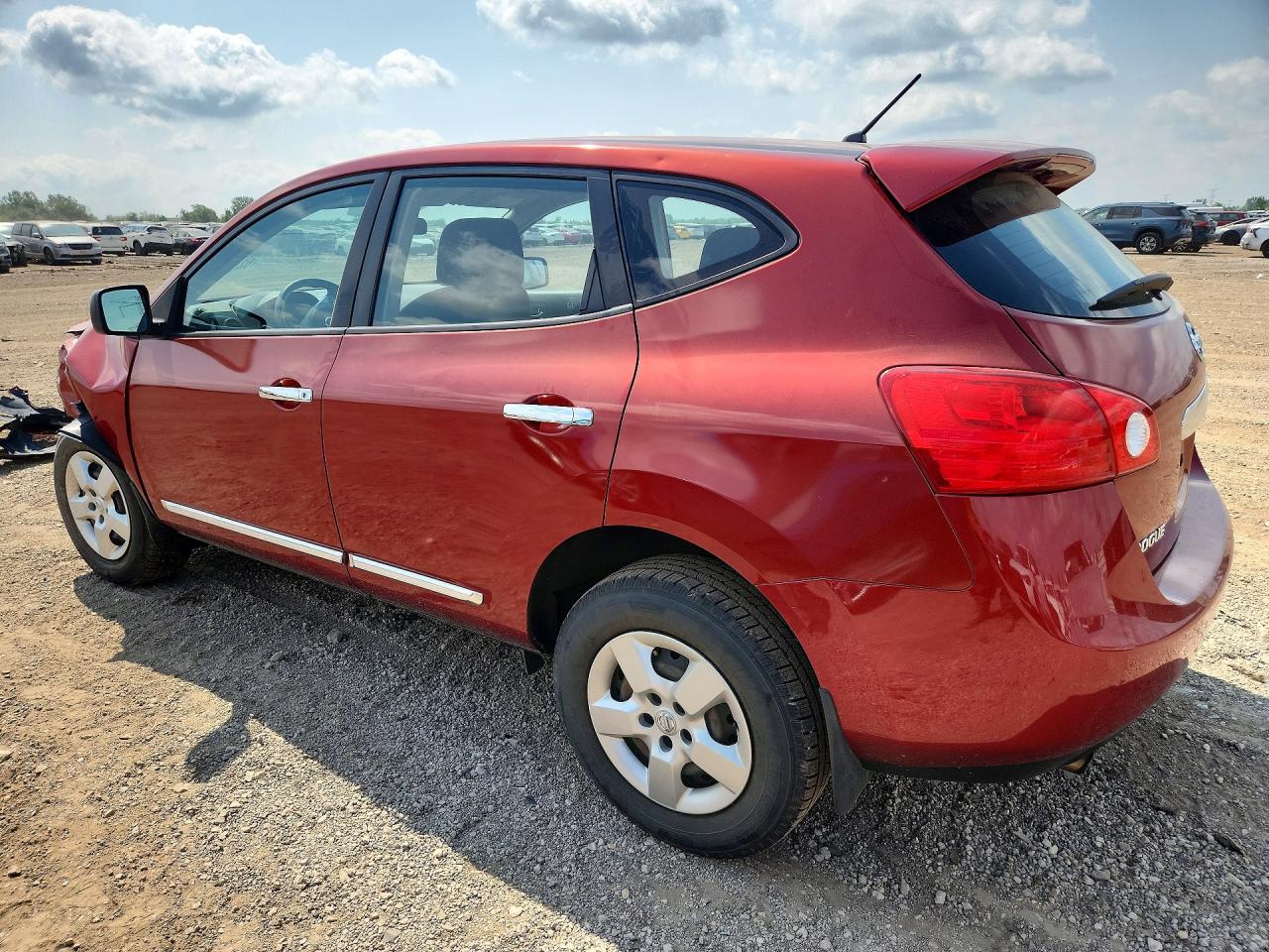 2013 Nissan Rogue S Red vin: JN8AS5MV5DW111538