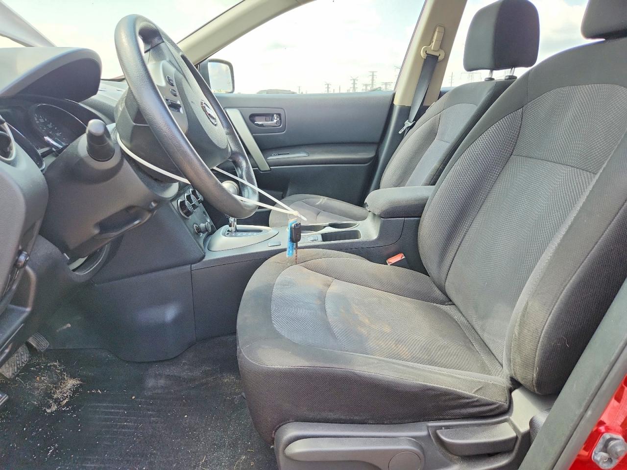 2013 Nissan Rogue S Red vin: JN8AS5MV5DW111538