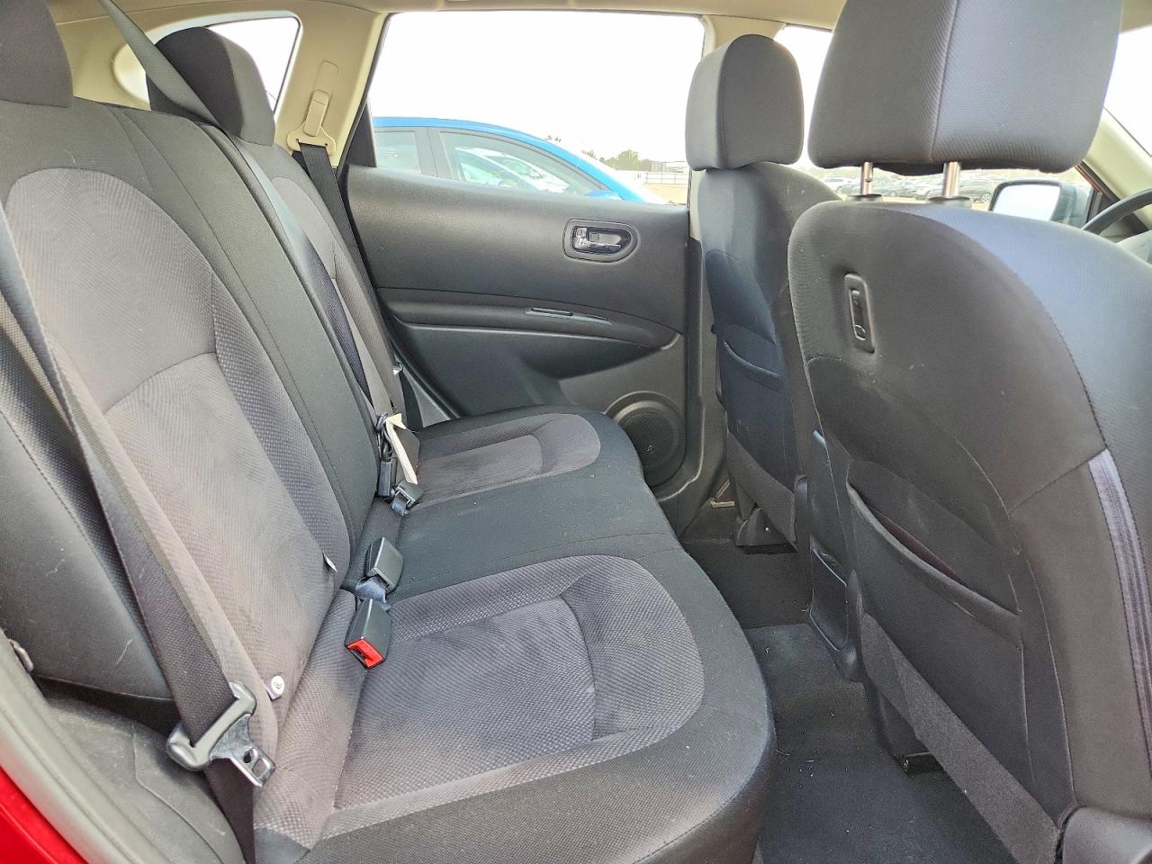 2013 Nissan Rogue S Red vin: JN8AS5MV5DW111538