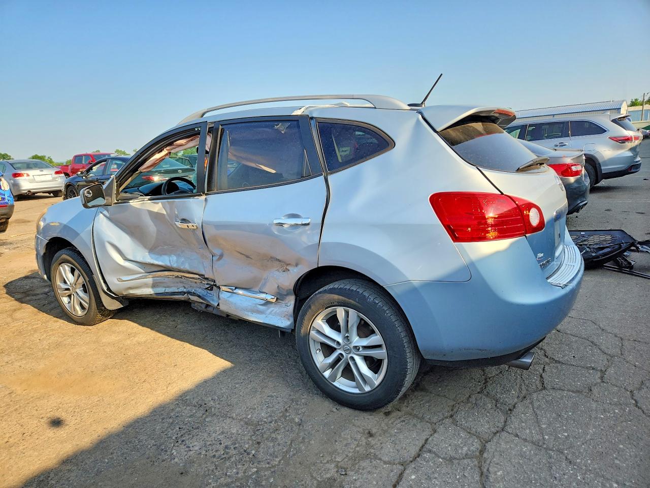2013 Nissan Rogue S Silver vin: JN8AS5MV5DW139002