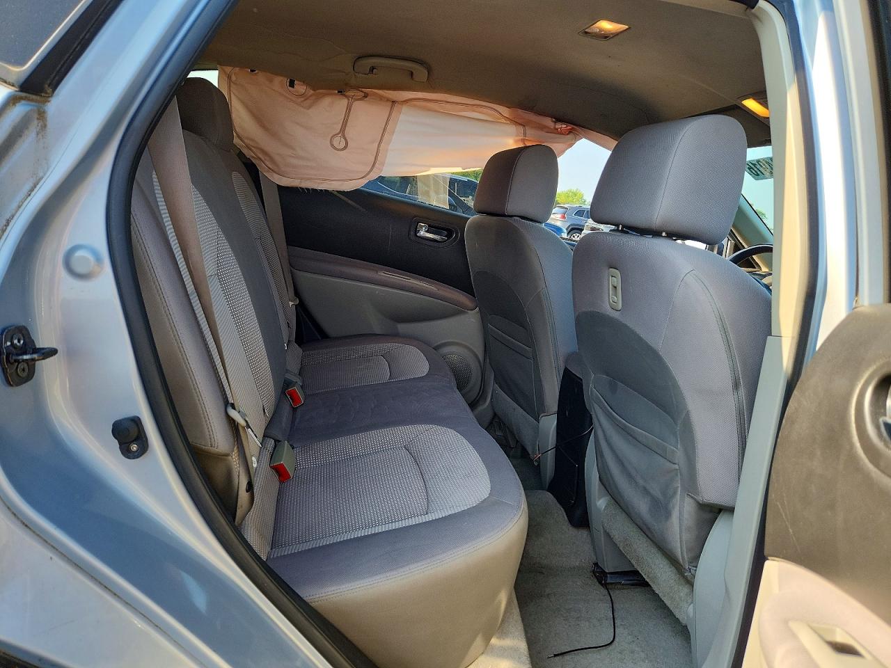 2013 Nissan Rogue S Silver vin: JN8AS5MV5DW139002