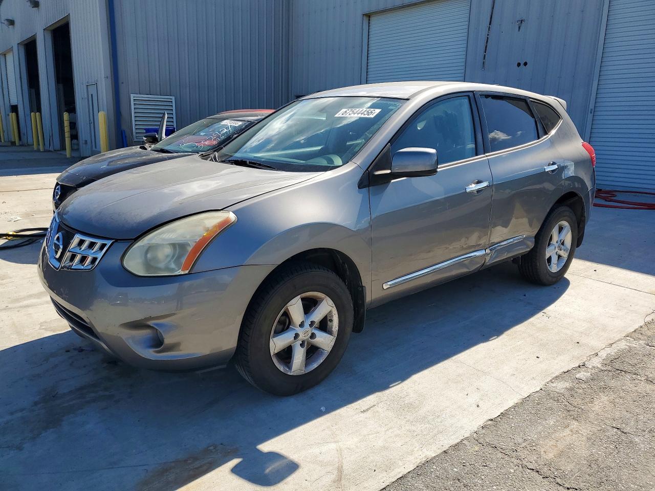 2013 Nissan Rogue S Silver vin: JN8AS5MV5DW601431
