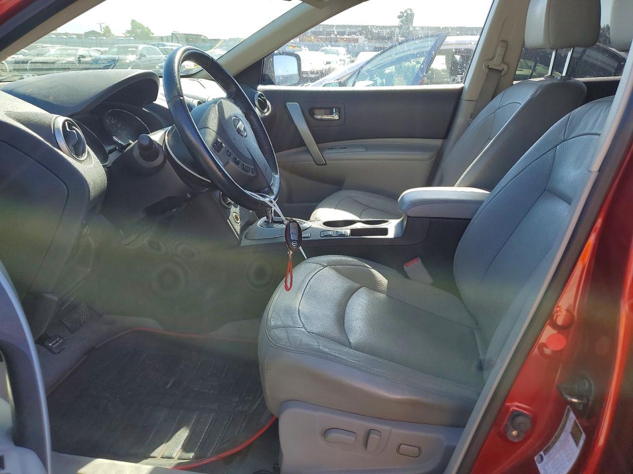 2013 Nissan Rogue S Красный vin: JN8AS5MV5DW611747