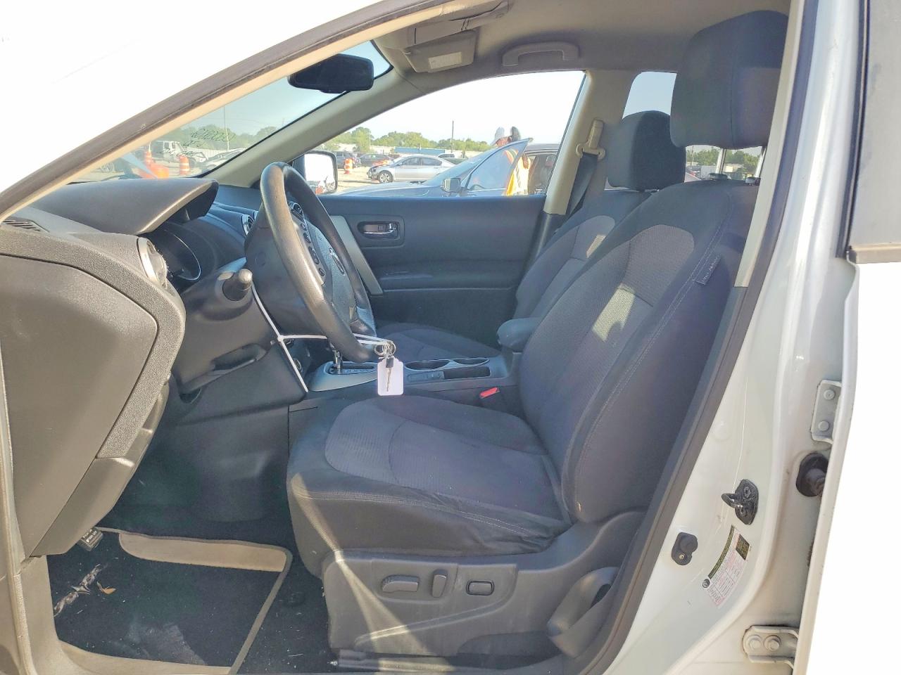 2013 Nissan Rogue S White vin: JN8AS5MV5DW624434