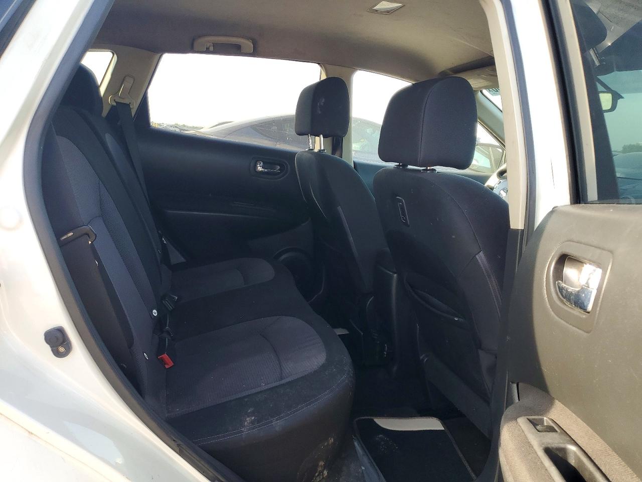 2013 Nissan Rogue S White vin: JN8AS5MV5DW624434