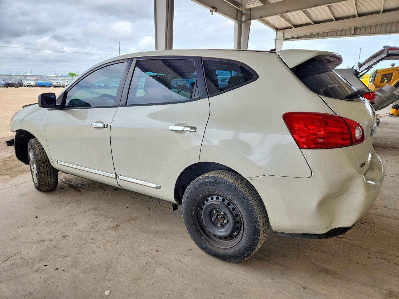 2013 Nissan Rogue S White vin: JN8AS5MV5DW632579