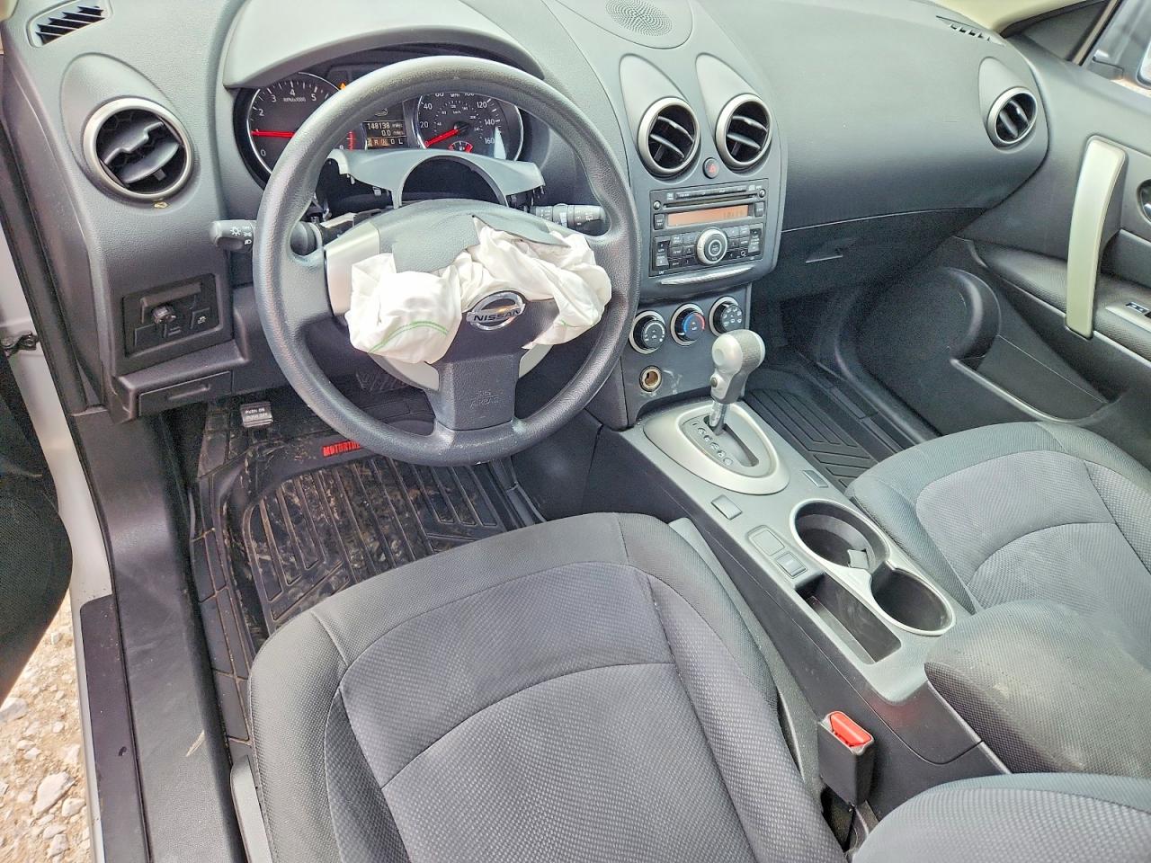 2013 Nissan Rogue S Silver vin: JN8AS5MV5DW641623