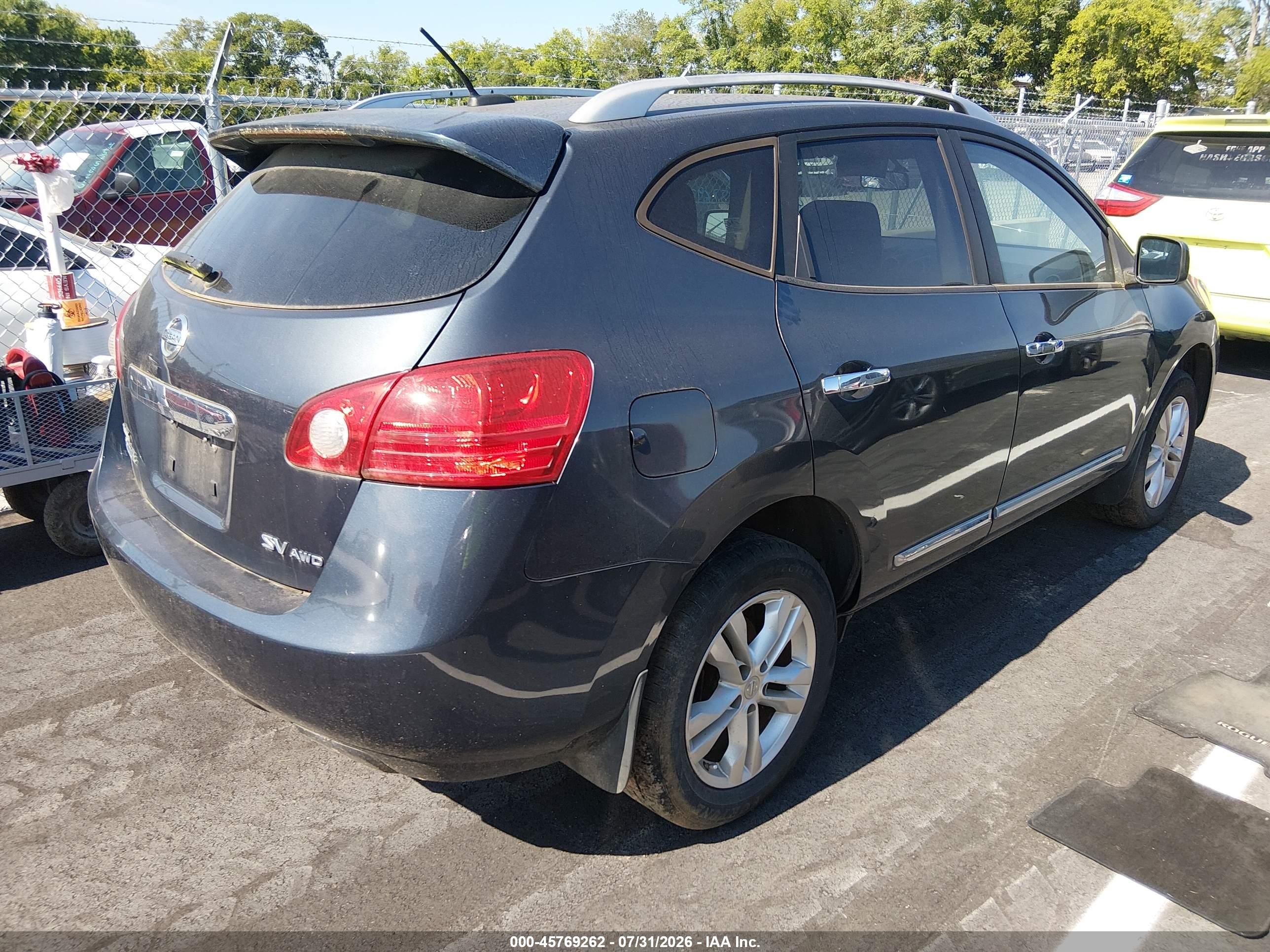 2013 Nissan Rogue Sv Blue vin: JN8AS5MV5DW648779
