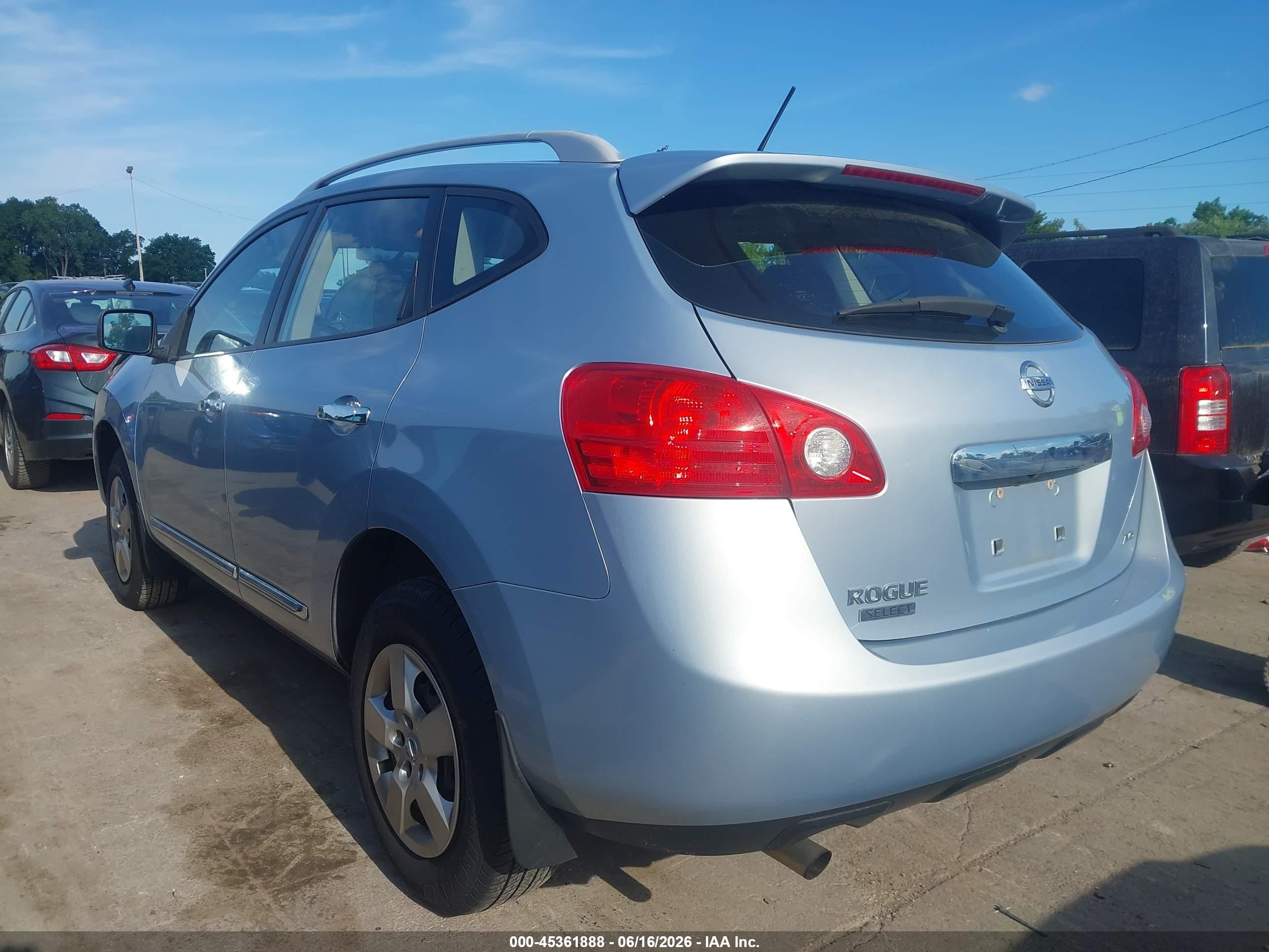 2014 Nissan Rogue Select S Light Blue vin: JN8AS5MV5EW200530