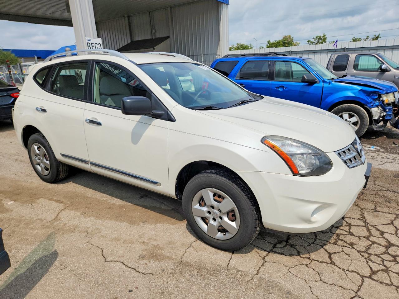 2014 Nissan Rogue Select S White vin: JN8AS5MV5EW714474