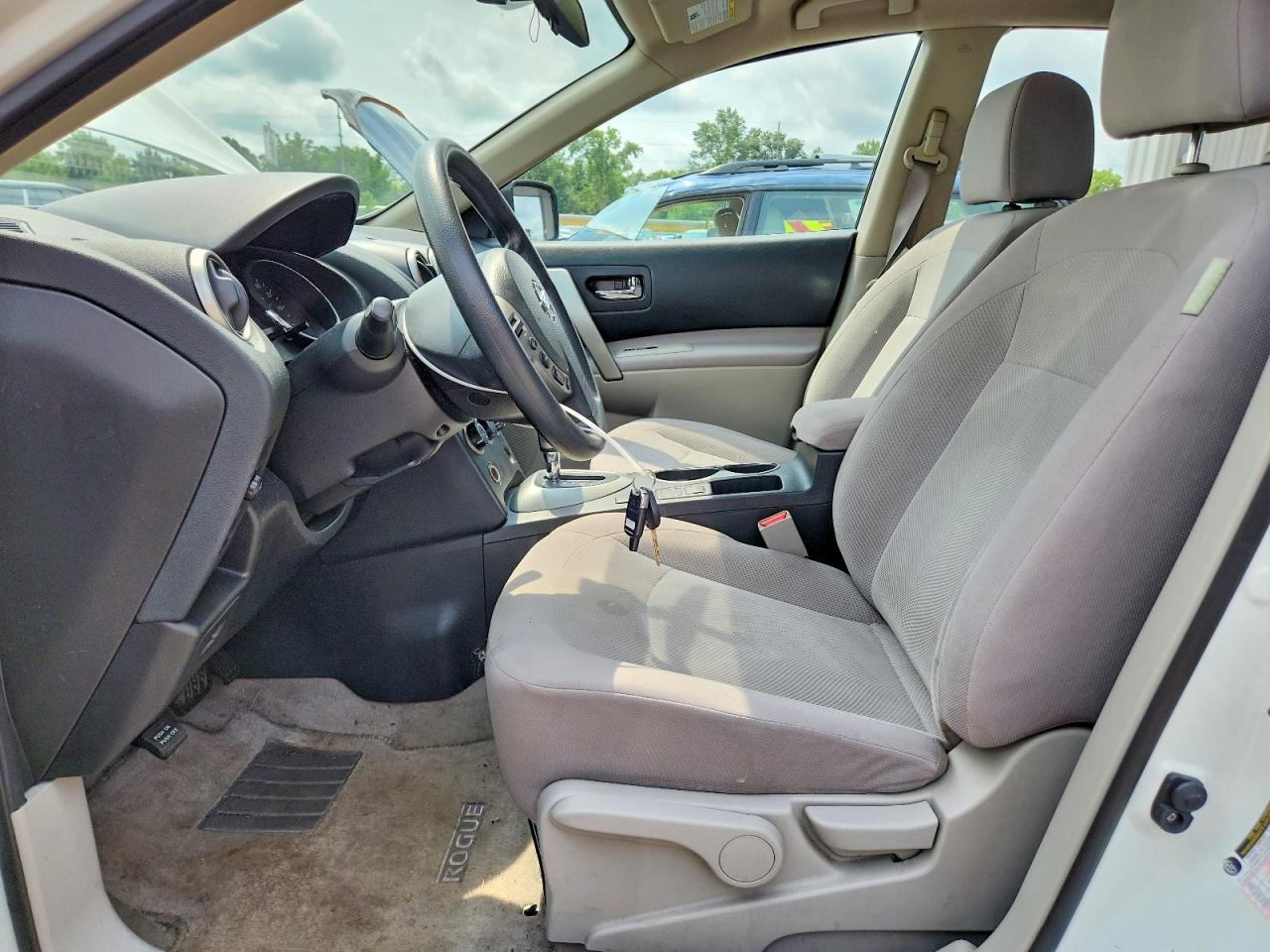2014 Nissan Rogue Select S White vin: JN8AS5MV5EW714474