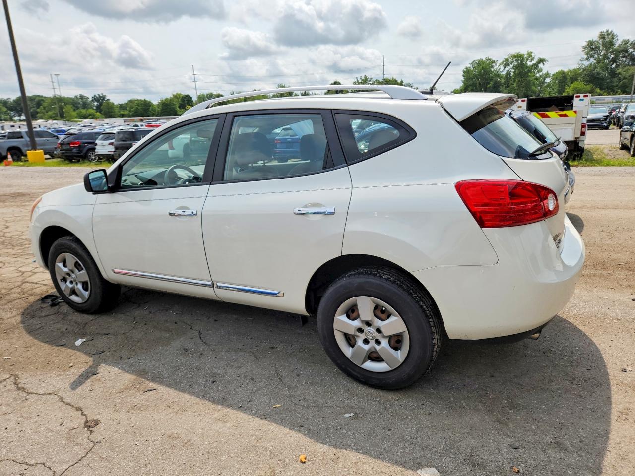 2014 Nissan Rogue Select S White vin: JN8AS5MV5EW714474