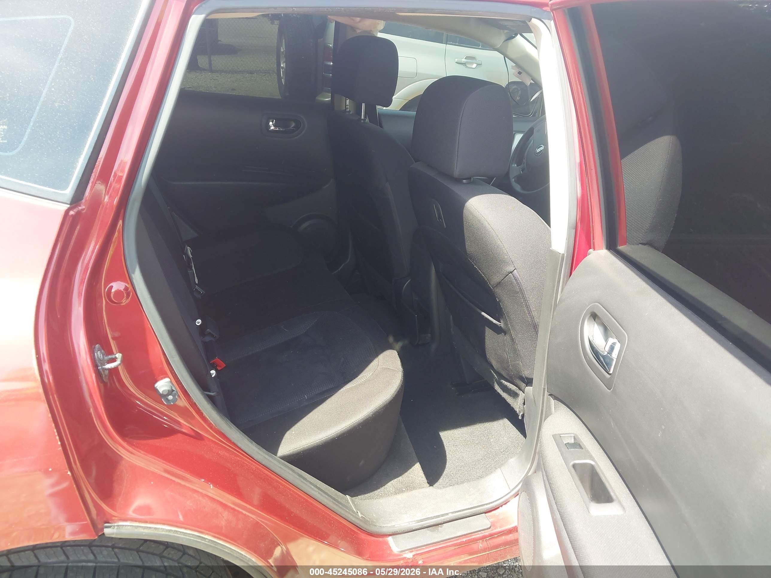 2015 Nissan Rogue Select S Red vin: JN8AS5MV5FW750912