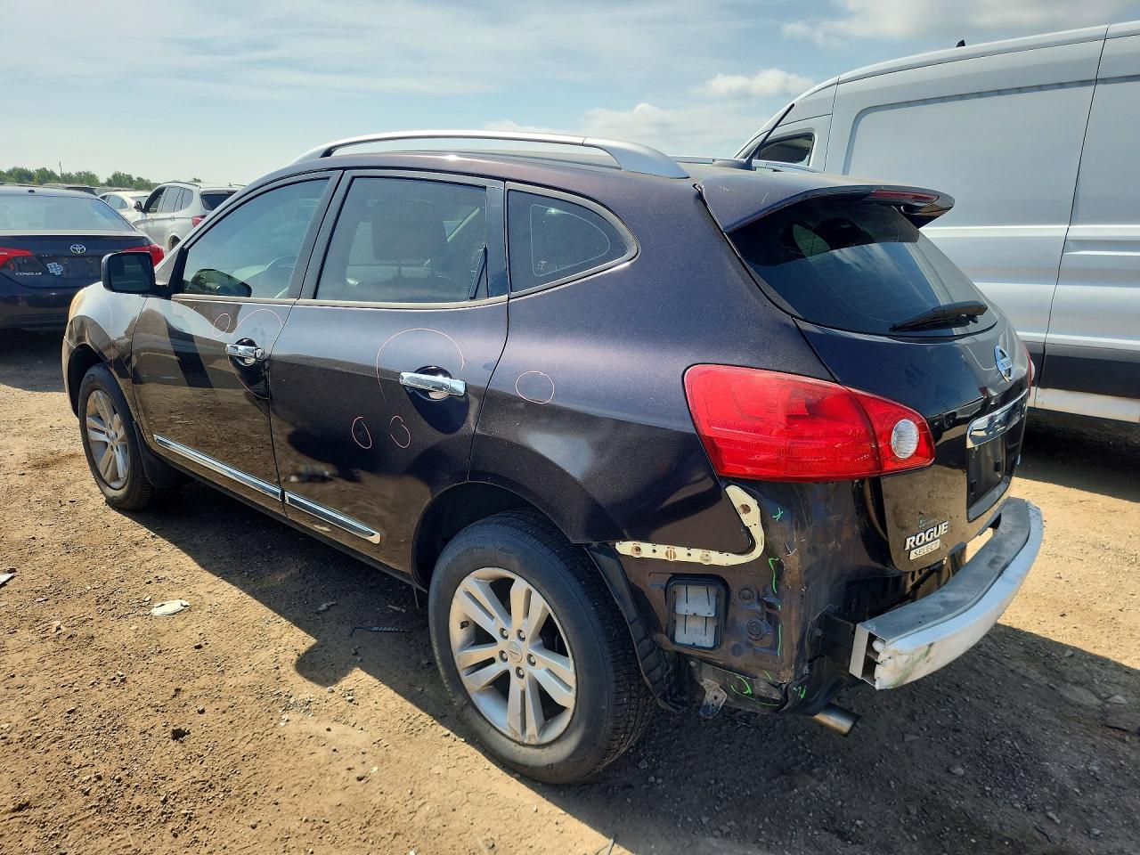 2015 Nissan Rogue Select S Brown vin: JN8AS5MV5FW751400