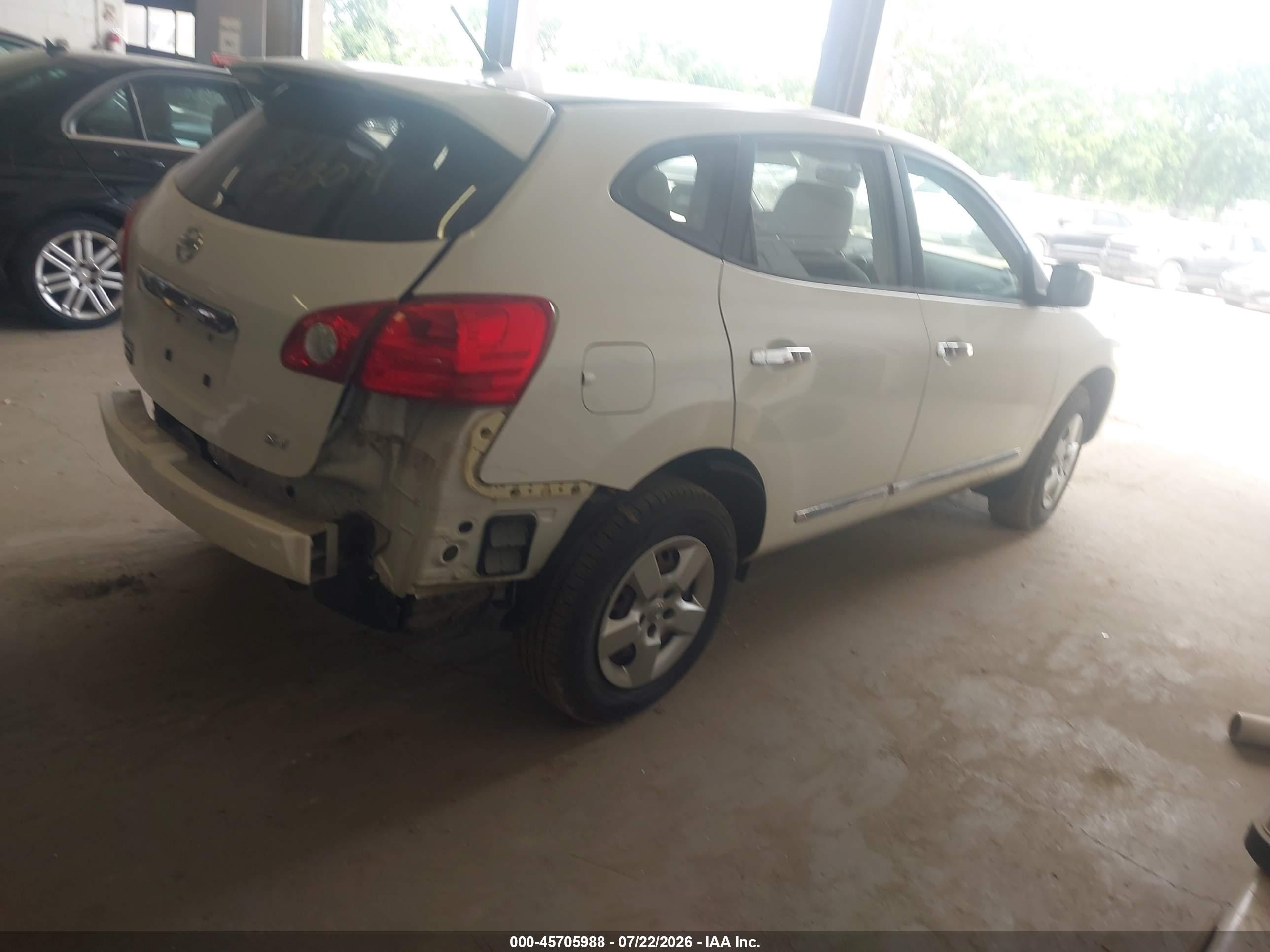 2015 Nissan Rogue Select S White vin: JN8AS5MV5FW751638