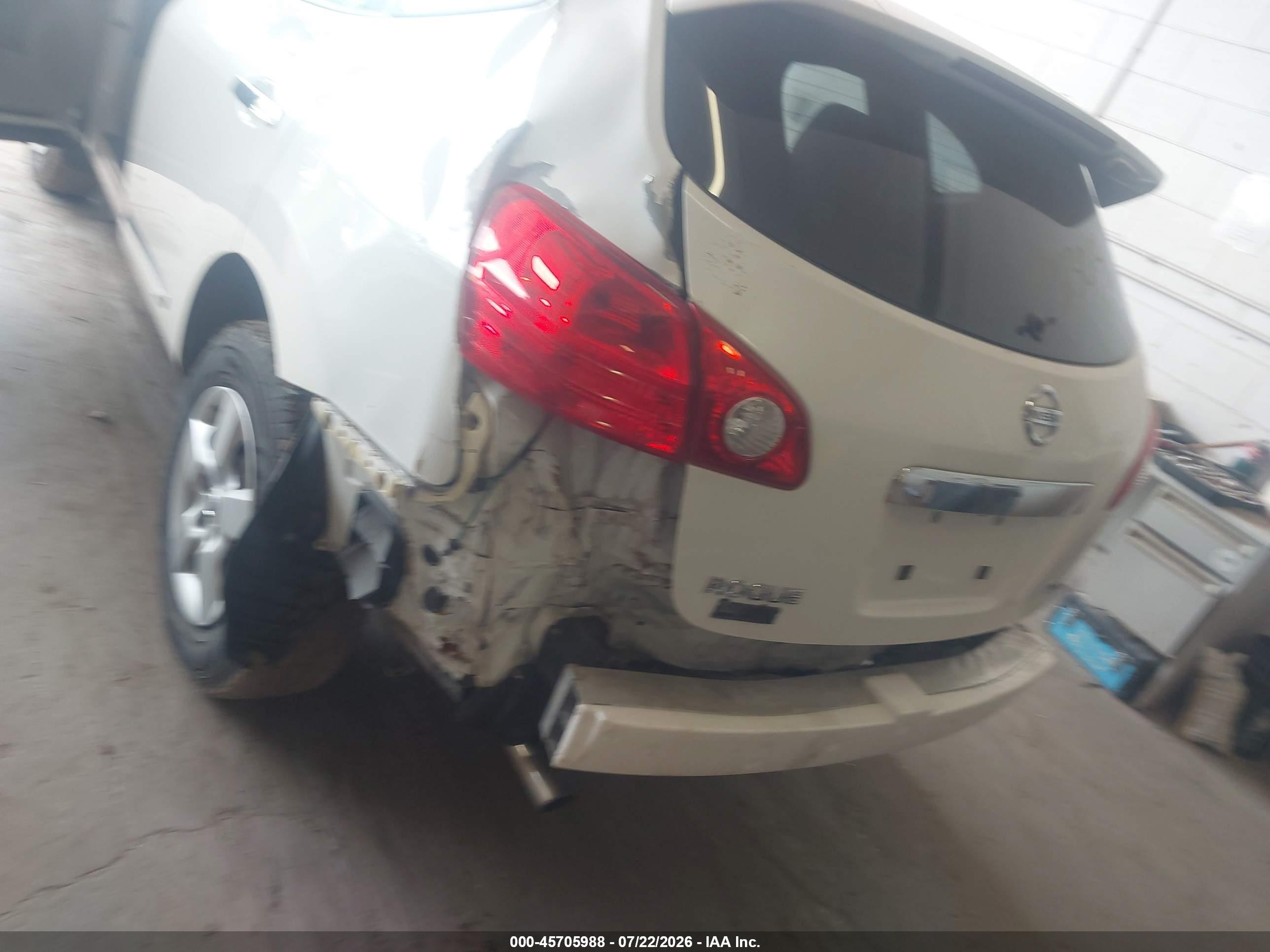 2015 Nissan Rogue Select S White vin: JN8AS5MV5FW751638