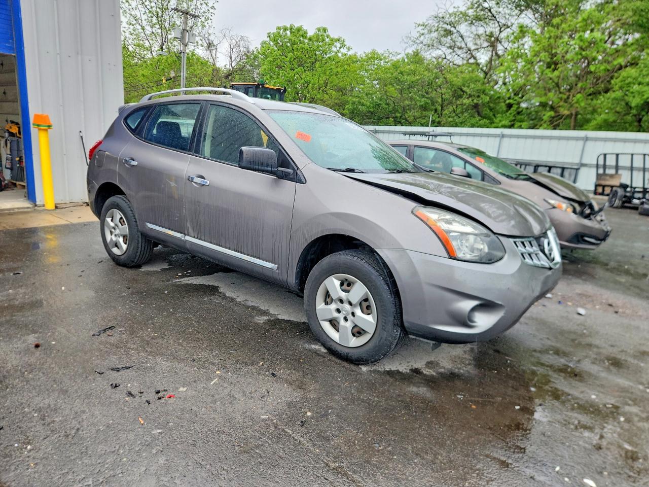 2015 Nissan Rogue Select S Gray vin: JN8AS5MV5FW757147