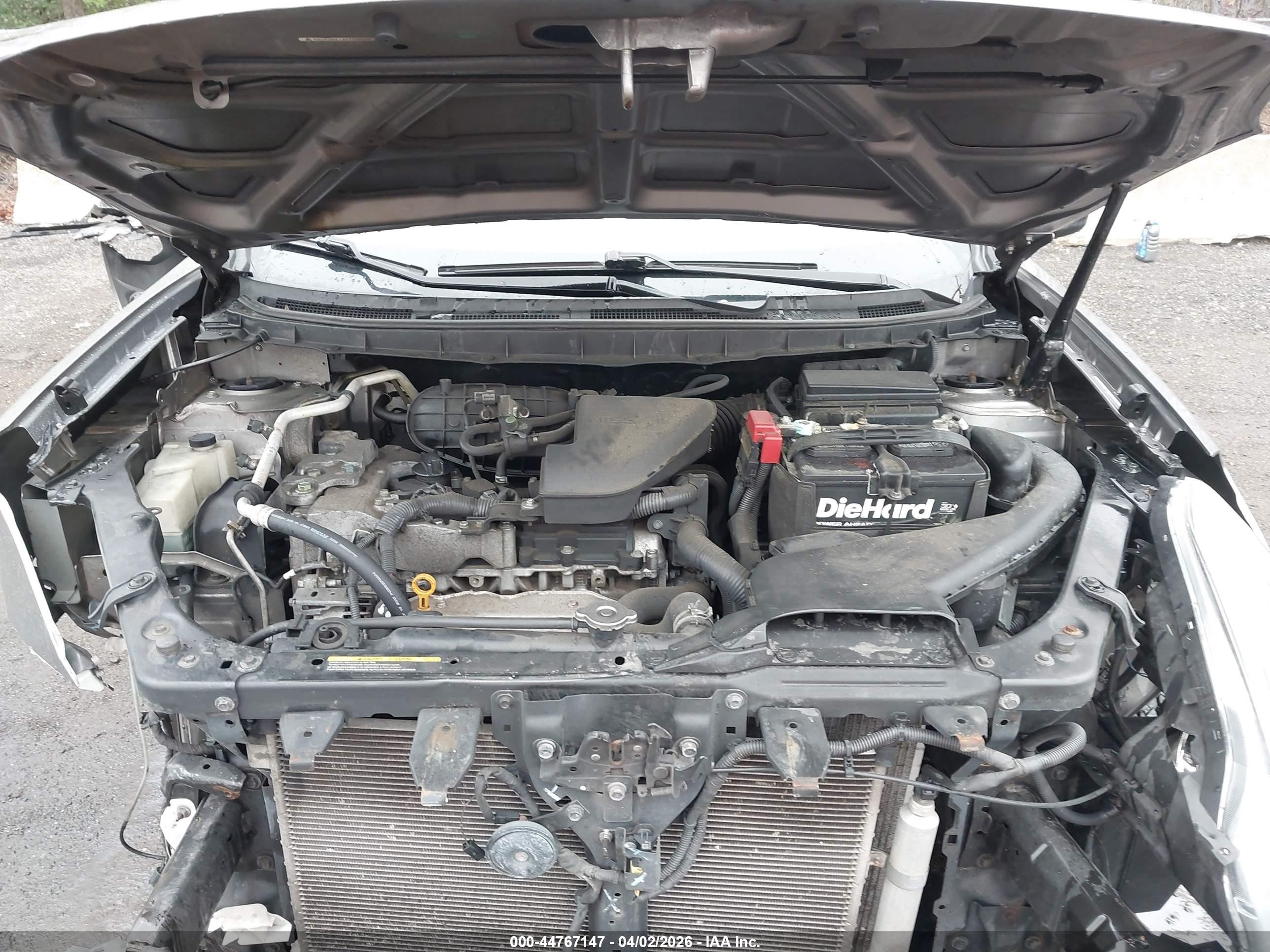 2015 Nissan Rogue Select S Beige vin: JN8AS5MV5FW770366